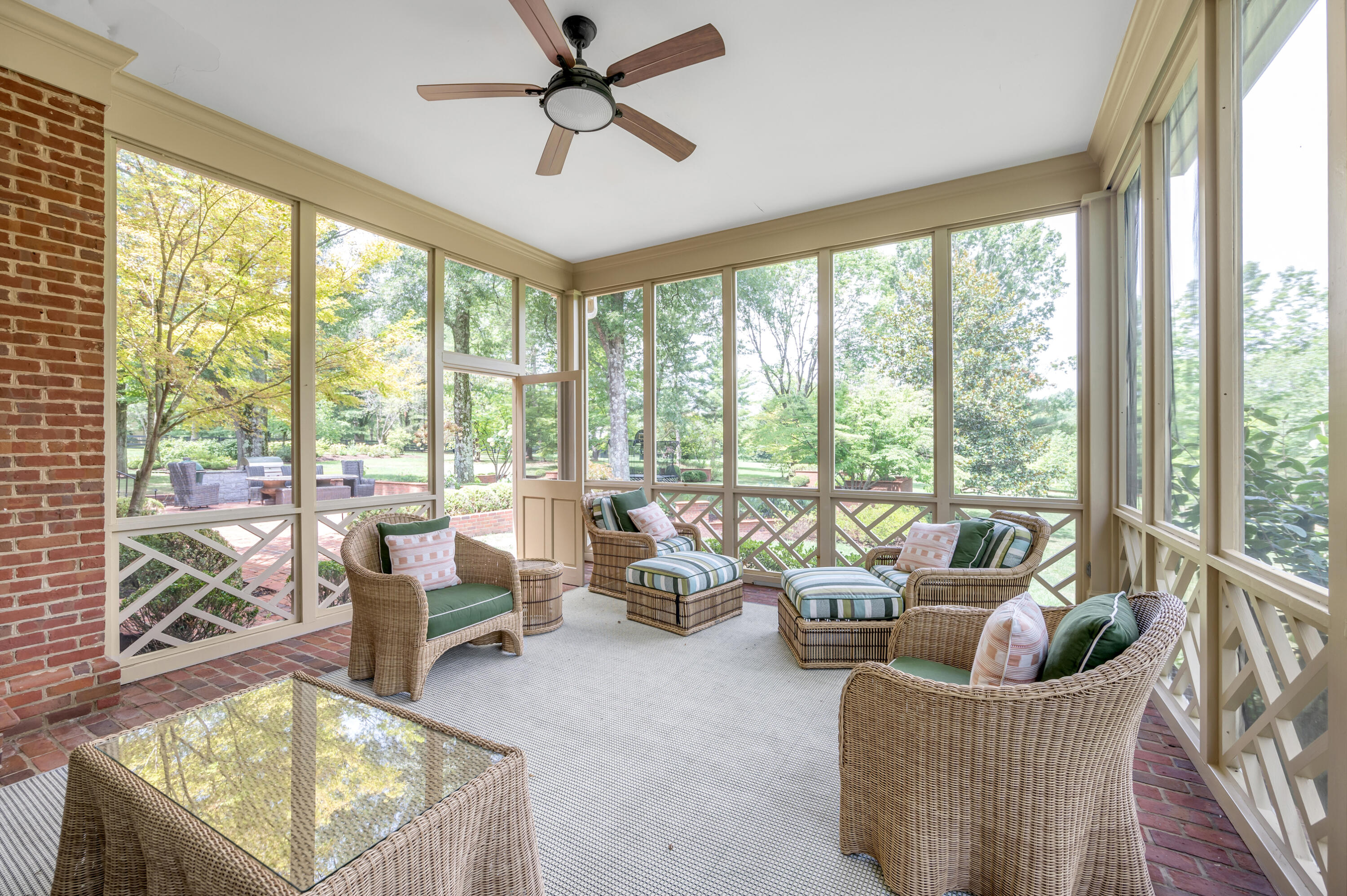 1821 Delong Road Lexington, KY 40515 - Photo 116 of 164 TDB_6091