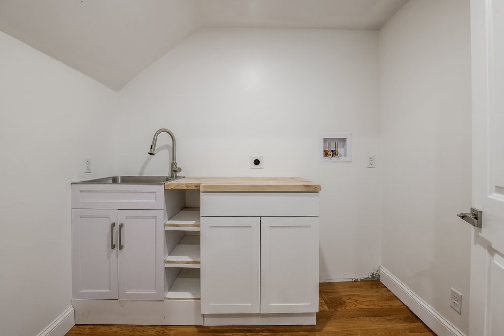 63 King Road Charlton, MA 01507 - Photo 31 of 40 a bathroom with a sink and a mirror