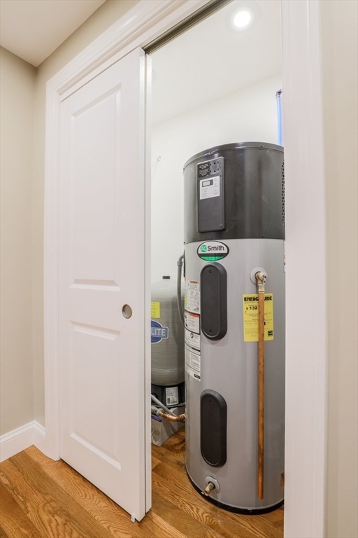 63 King Road Charlton, MA 01507 - Photo 37 of 40 a utility room with dryer and washer