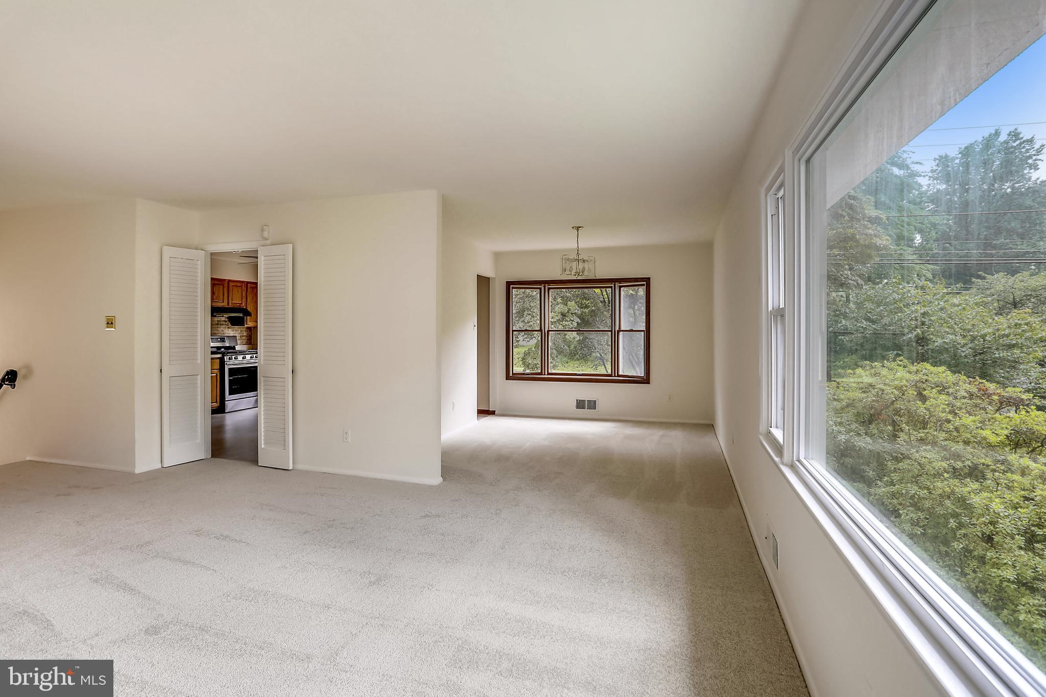 16617 Cashell Road Rockville, MD 20853 - Photo 7 of 28 View of Dining Rm from Living Room