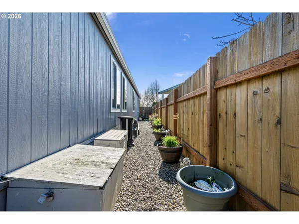 $385,000 | 1307 Bramblewood Lane, Eugene, OR 97404