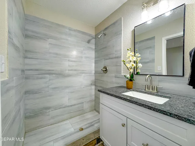 $235,000 | 5640 Hemmingway Drive, El Paso, TX 79924