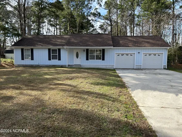 $1,500 | 101 Wildwood Court, Hubert, NC 28539