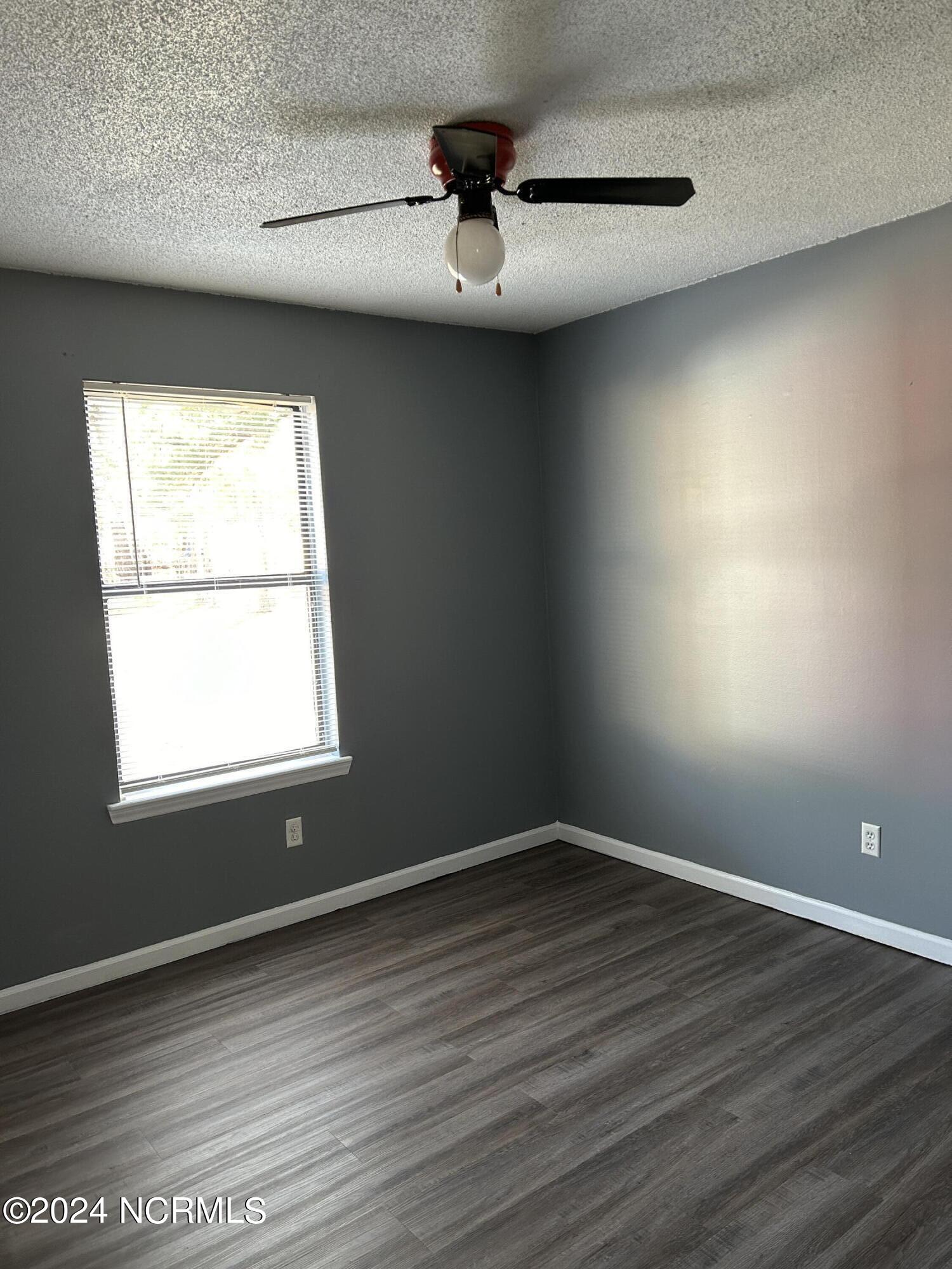 101 Wildwood Court Hubert, NC 28539 - Photo 2 of 10 Bedroom 1