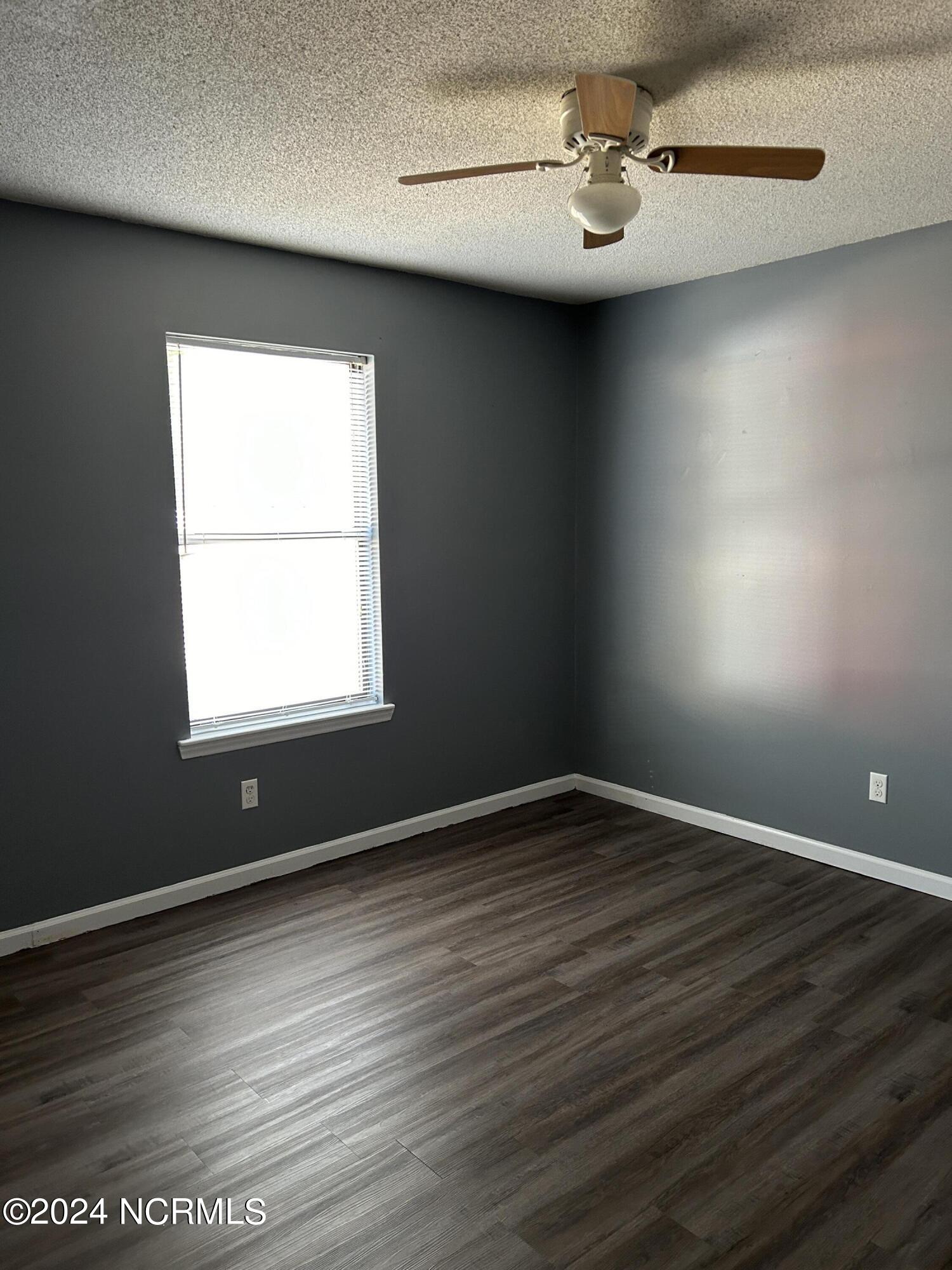 101 Wildwood Court Hubert, NC 28539 - Photo 3 of 10 Bedroom 2