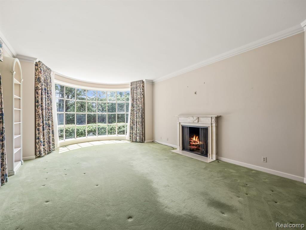 475 Lake Shore Road Grosse Pointe Farms, MI 48236 - Photo 8 of 44