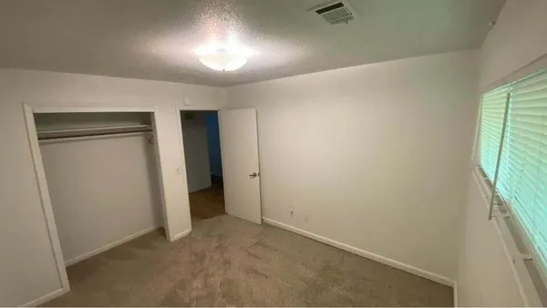 $1,275 | 5866 Dayton Boulevard, Unit 4, Chattanooga, TN 37415