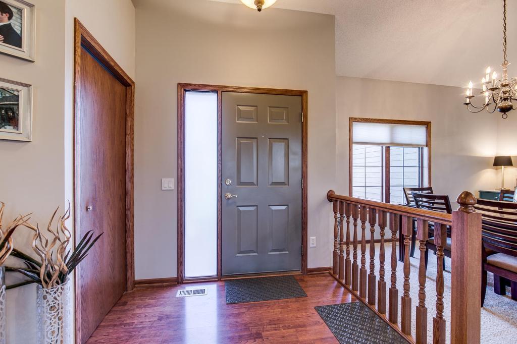 4925 Slater Road Eagan, MN 55122 - Photo 2 of 51 Gallery Image 2