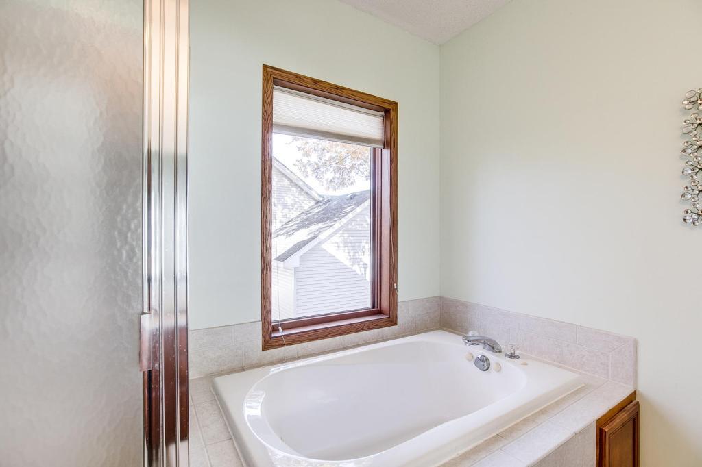 4925 Slater Road Eagan, MN 55122 - Photo 23 of 51 Gallery Image 23