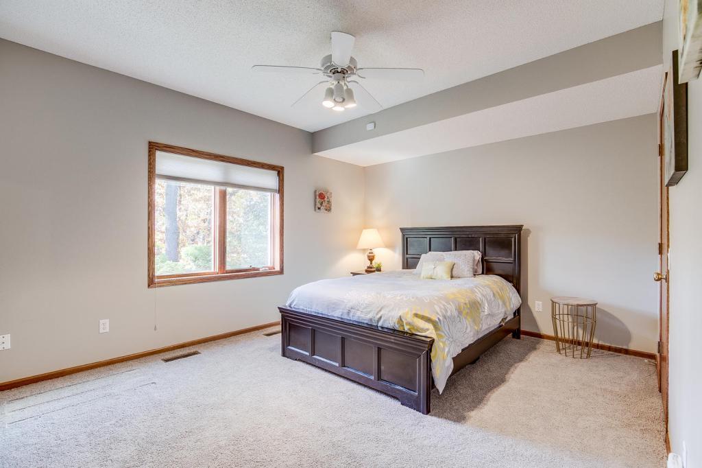 4925 Slater Road Eagan, MN 55122 - Photo 33 of 51 Gallery Image 33