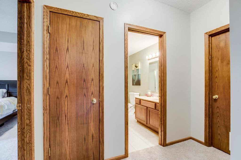 4925 Slater Road Eagan, MN 55122 - Photo 35 of 51 Gallery Image 35