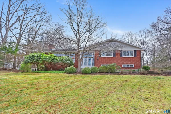 $829,000 | 35 Orchard Drive, Wilton, CT 06897