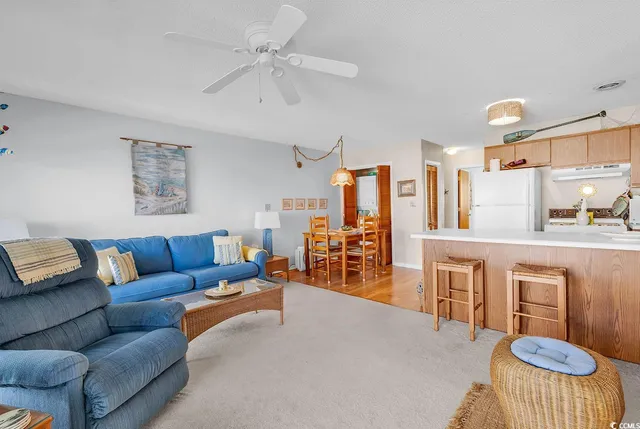 $109,900 | 3700 Golf Colony Lane, Unit 8D, Little River, SC 29566