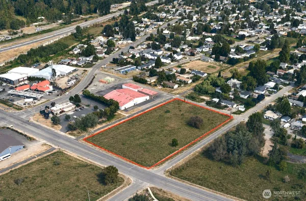 $99,900 | 415 Tacoma Boulevard, Pacific, WA 98047