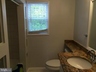 8336 Philadelphia Road Baltimore, MD 21237 - Photo 19 of 26 Bath