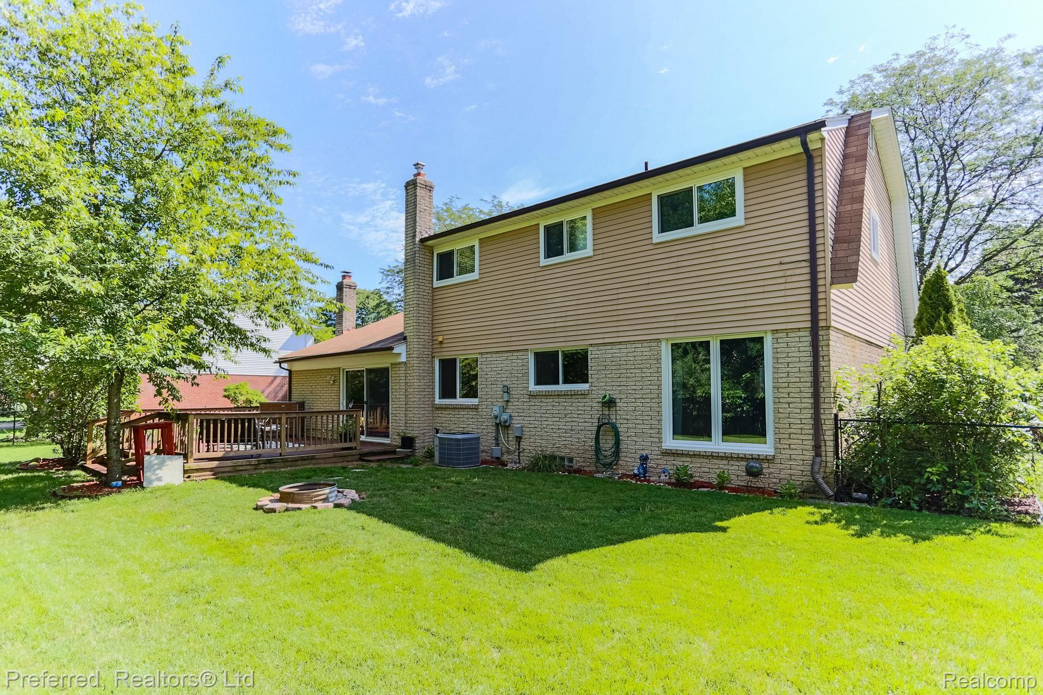 7441 Chichester Road Canton, MI 48187 - Photo 40 of 41 43.jpg