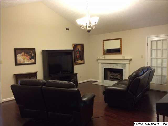 1050 Kimberly Road Sylacauga, AL 35151 - Photo 5 of 13