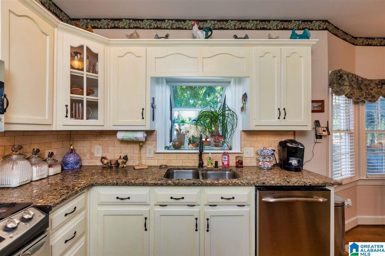 371 Lane Park Trail Alabaster, AL 35114 - Photo 22 of 49