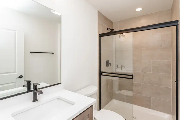 $2,750 | 1436 North Naperville Wheaton Road, Unit 112, Naperville, IL 60563