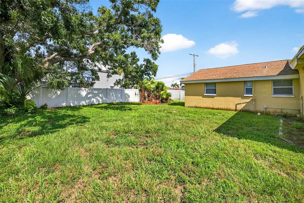 3225 West Shell Point Road Ruskin, FL 33570 - Photo 42 of 70