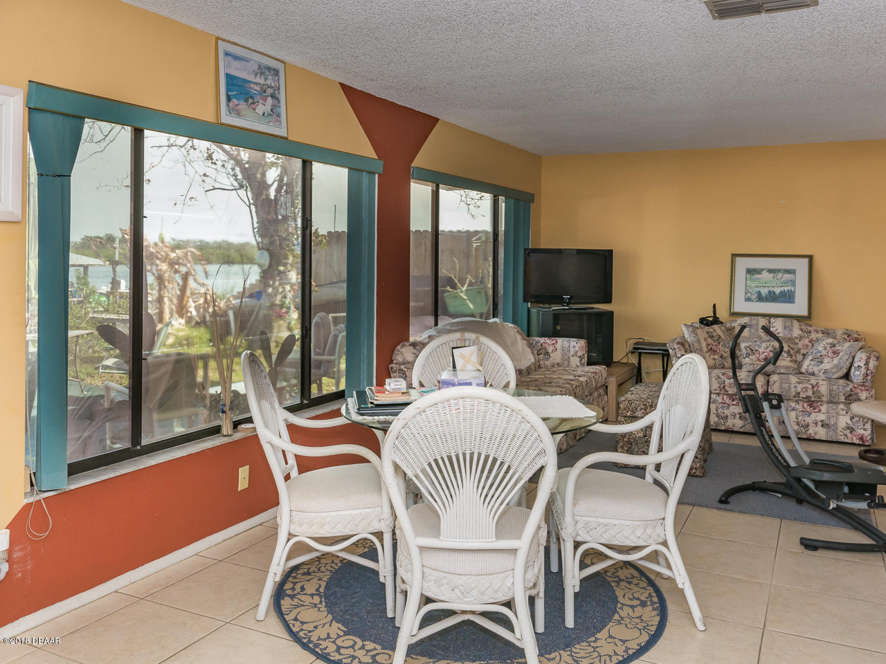 7 Pelican Lane Edgewater, FL 32141 - Photo 6 of 27 7_PelicanLane-16