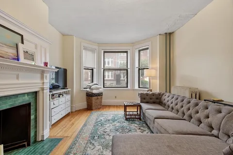 $599,000 | 16 Glenville Avenue, Unit 1, Boston, MA 02134