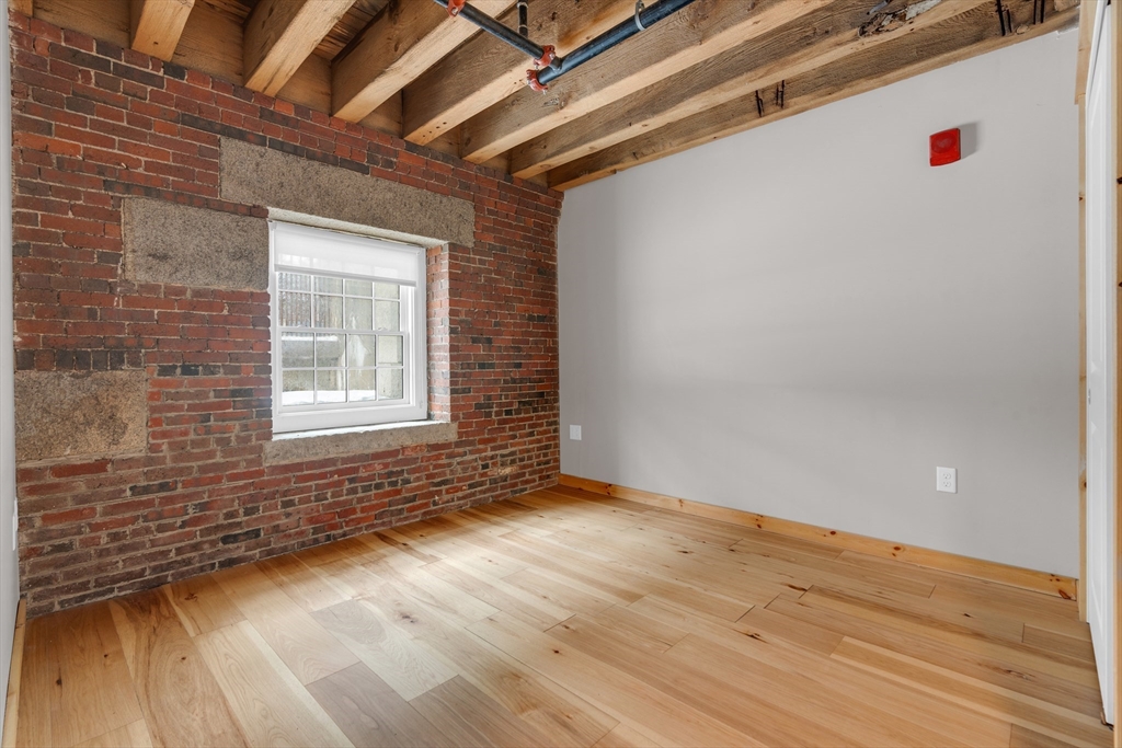 58 13th Street, Unit 101 Boston, MA 02129 - Photo 6 of 7