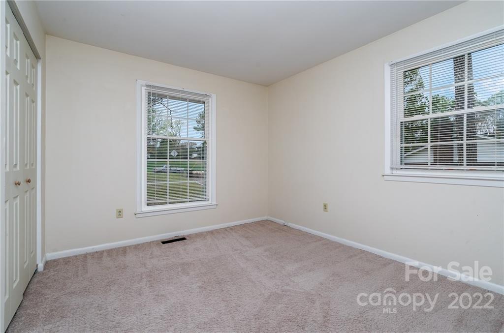 1500 Rama Road Charlotte, NC 28211 - Photo 13 of 25 an empty room with a window