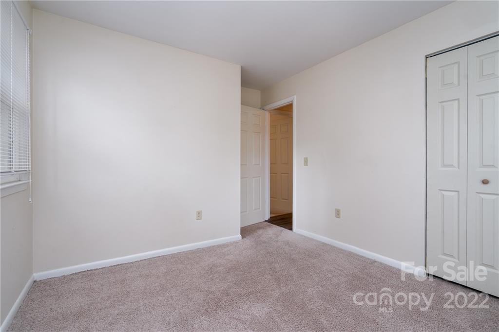1500 Rama Road Charlotte, NC 28211 - Photo 14 of 25 a view of an empty room