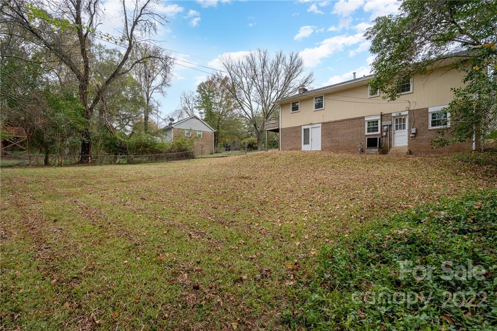 1500 Rama Road Charlotte, NC 28211 - Photo 25 of 25