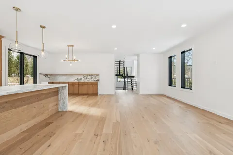 $3,650,000 | 78 Walker Avenue, Sag Harbor, NY 11963