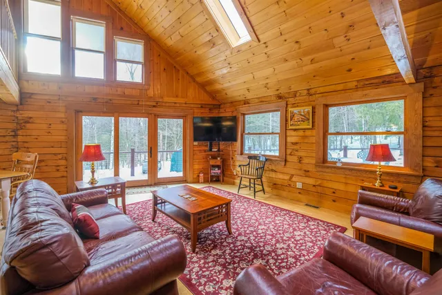 $695,000 | 137 Quarry Road, Cavendish, VT 05153