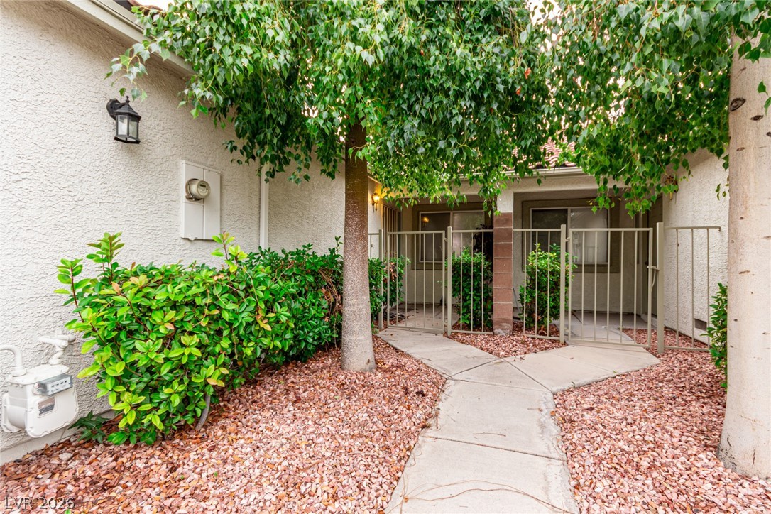 115 Tapatio Street Henderson, NV 89074 - Photo 2 of 28