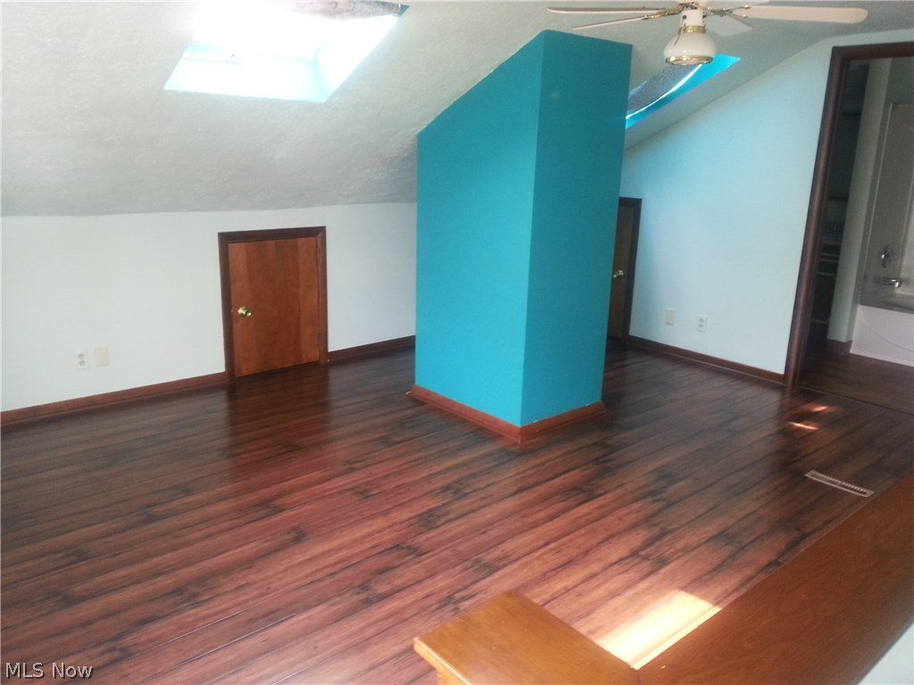 17780 Sheldon Road Brook Park, OH 44142 - Photo 10 of 17 Gallery Image 10