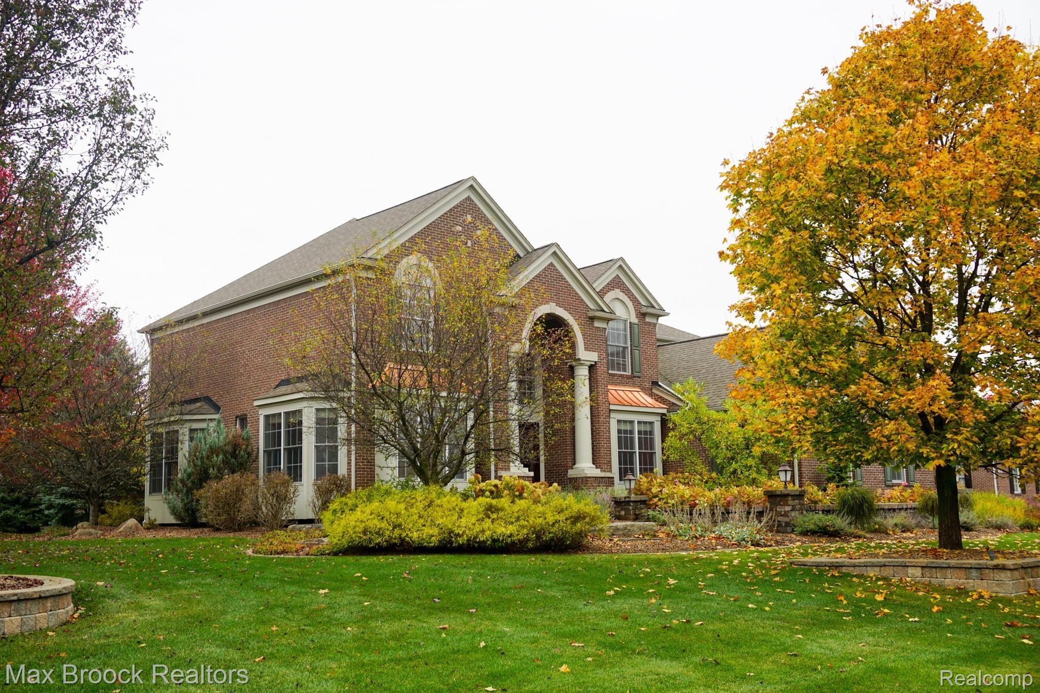 5580 Skye Court Rochester, MI 48306 - Photo 4 of 38 DSC01995.jpg