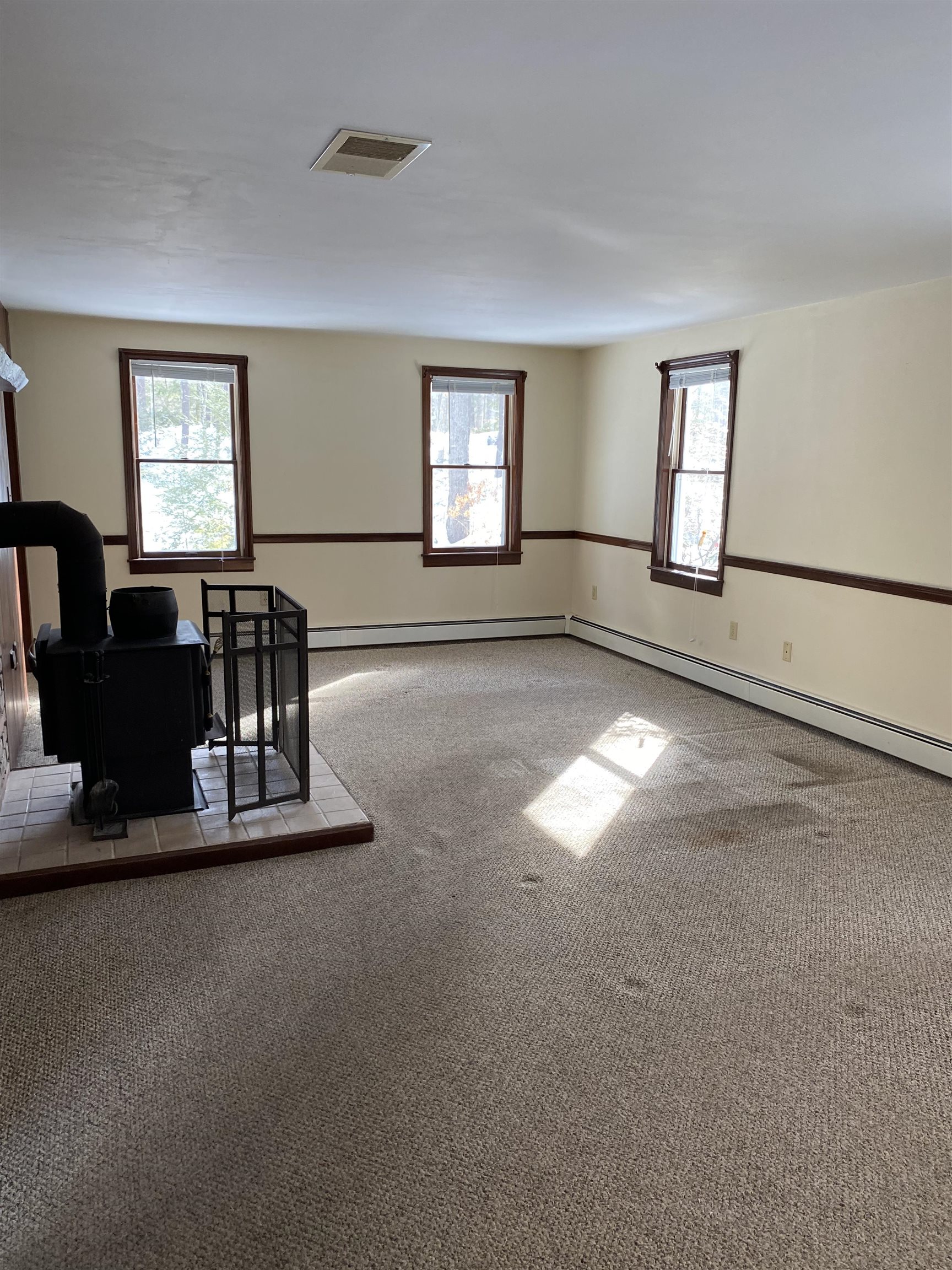 85 Snow Pond Road Concord, NH 03301 - Photo 20 of 33
