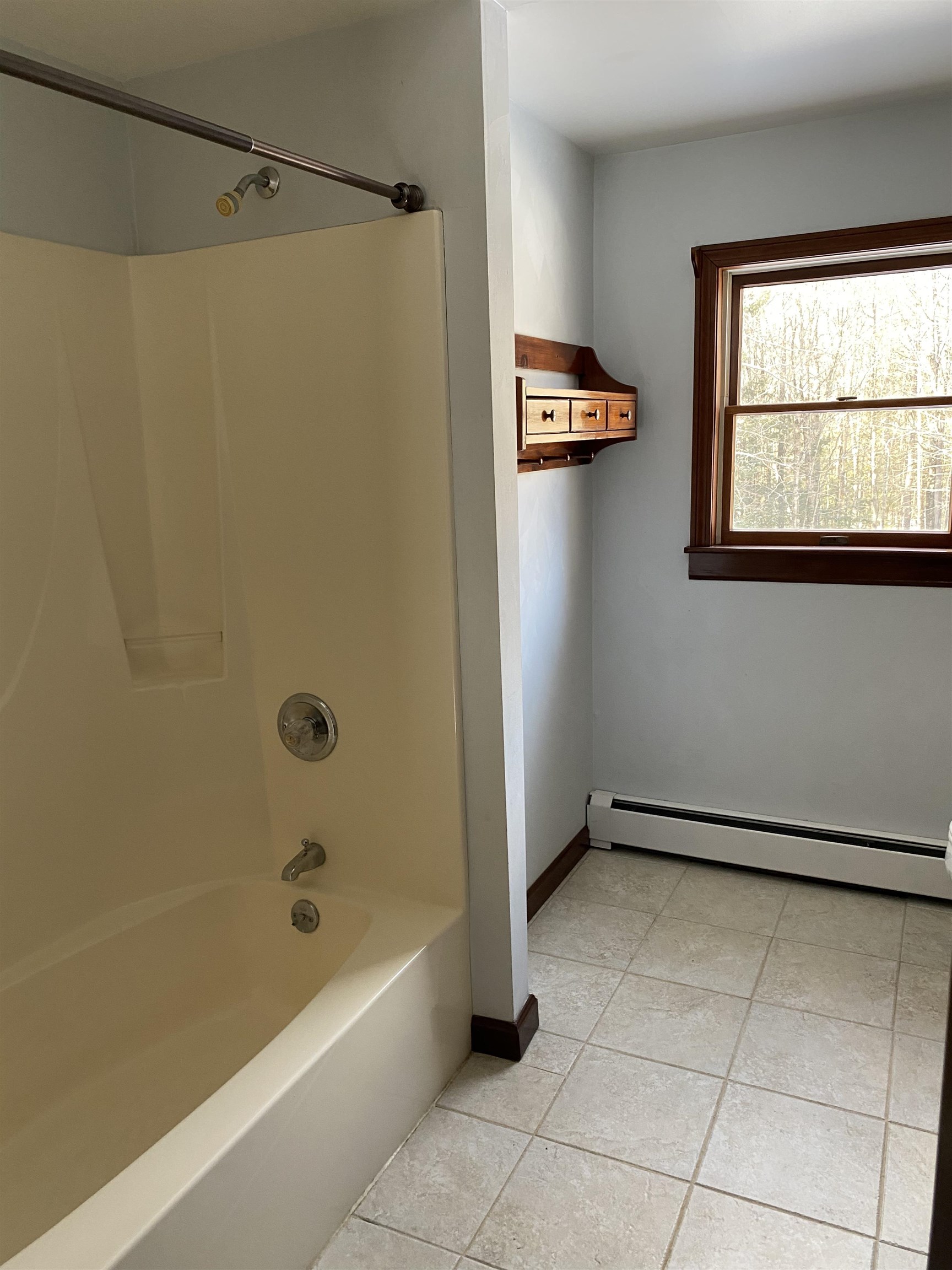 85 Snow Pond Road Concord, NH 03301 - Photo 3 of 33