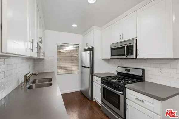 $2,295 | 7550 Fountain Avenue, Unit 2, West Hollywood, CA 90046