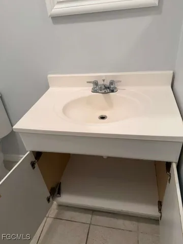 $1,250 | 608 Gerald Avenue, Unit 224, Lehigh Acres, FL 33936