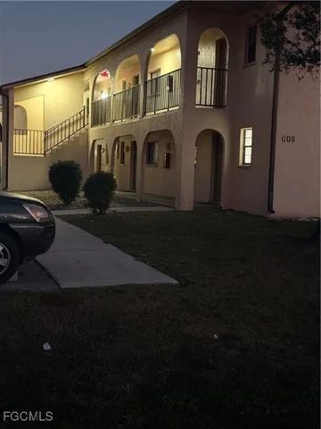 $1,250 | 608 Gerald Avenue, Unit 224, Lehigh Acres, FL 33936