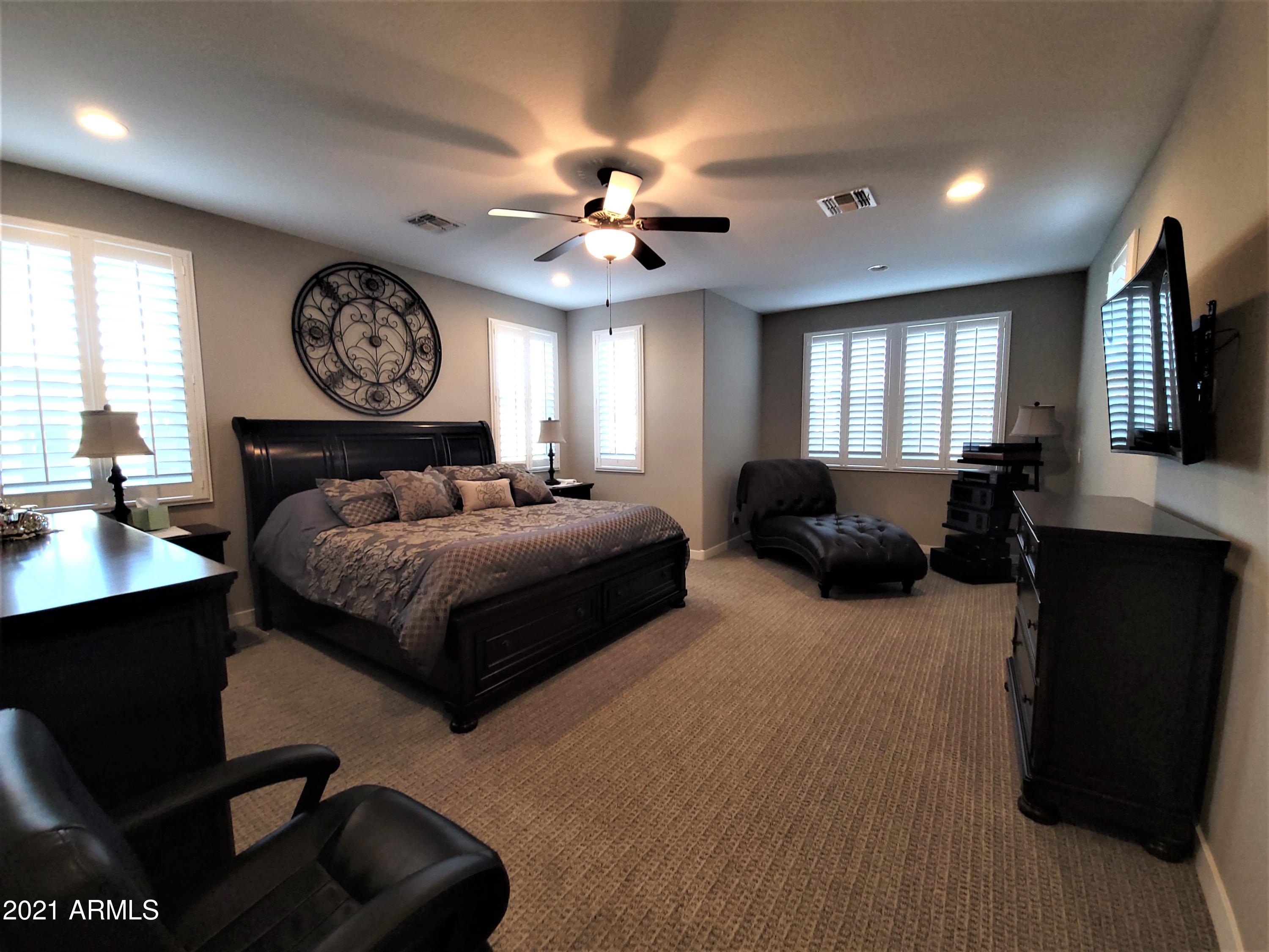 7121 West Post Road Chandler, AZ 85226 - Photo 10 of 17 Primary Bedroom