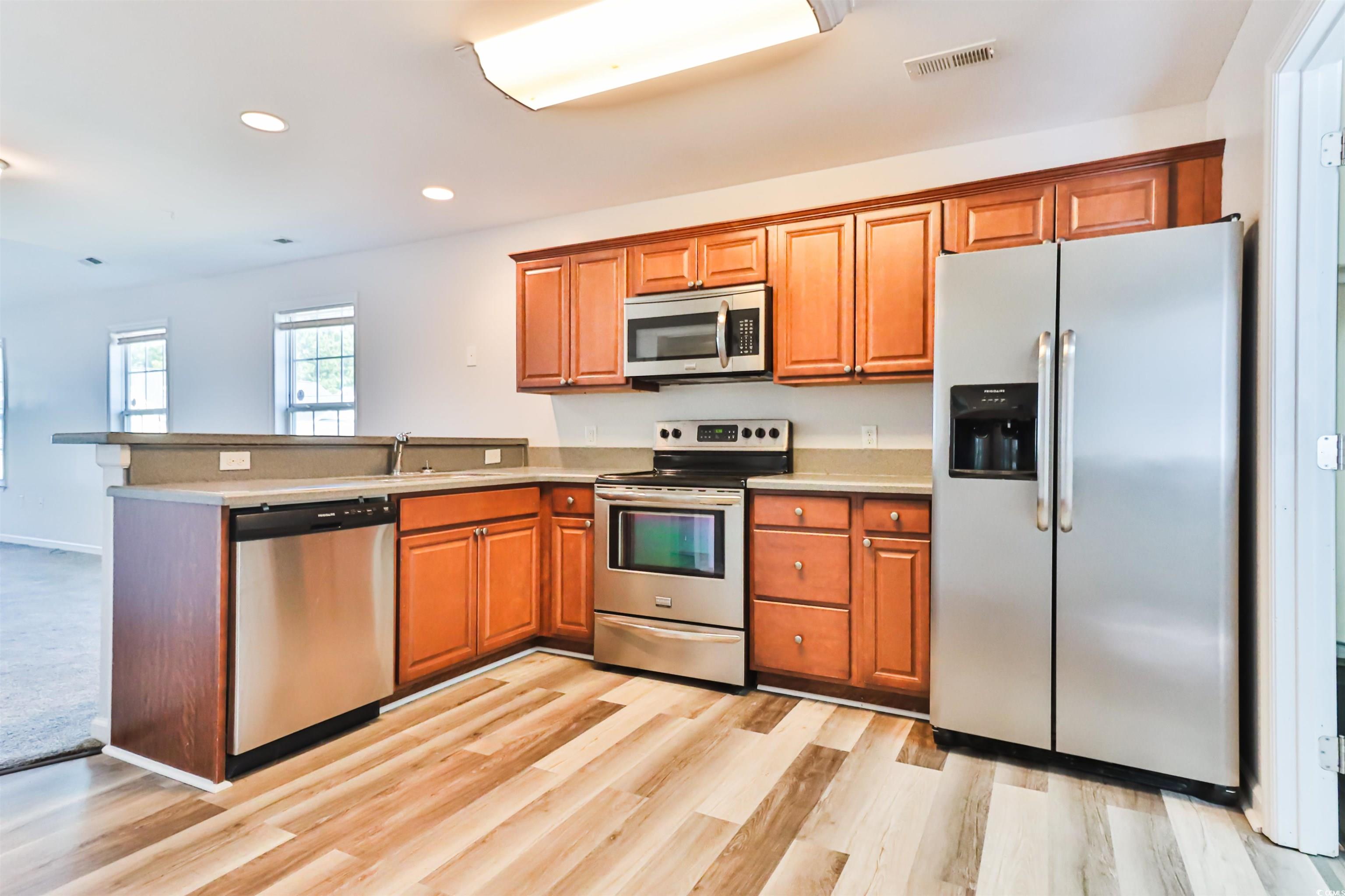 139 Hamilton Way Conway, SC 29526 - Photo 8 of 28 Gallery Image 8