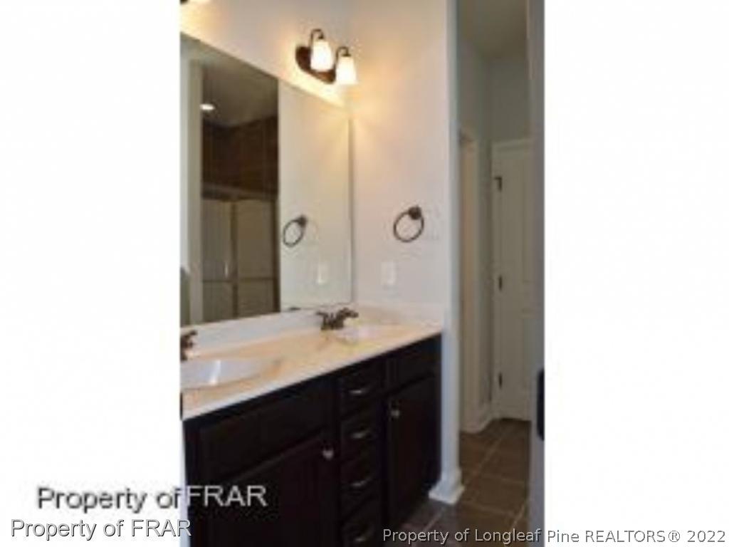 322 Ridgeway Court Fayetteville, NC 28311 - Photo 11 of 26 Gallery Image 11