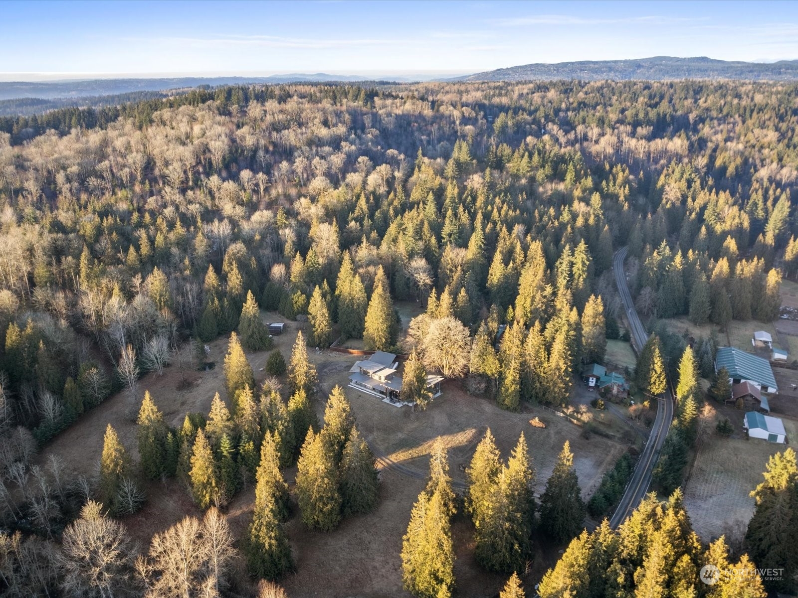 10521 Fay Road Northeast Carnation, WA 98014 - Photo 32 of 33 Gallery Image 32
