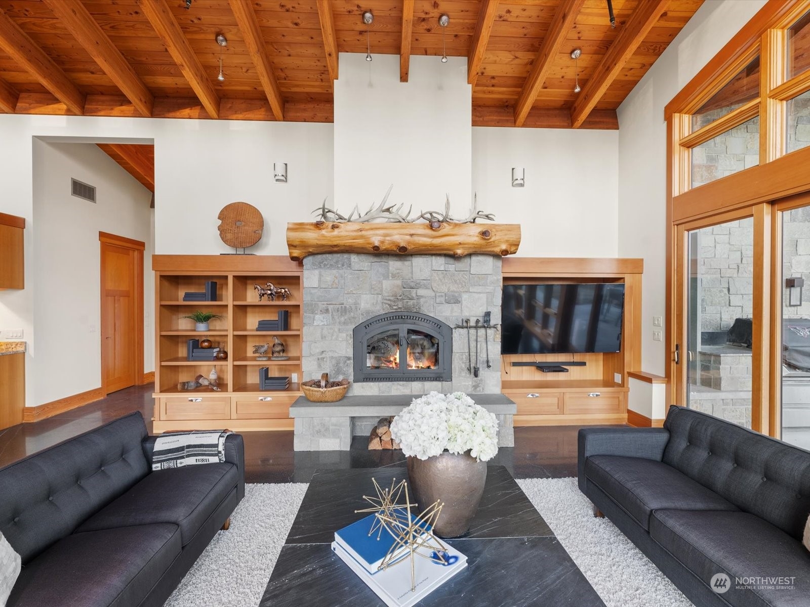 10521 Fay Road Northeast Carnation, WA 98014 - Photo 6 of 33 Gallery Image 6