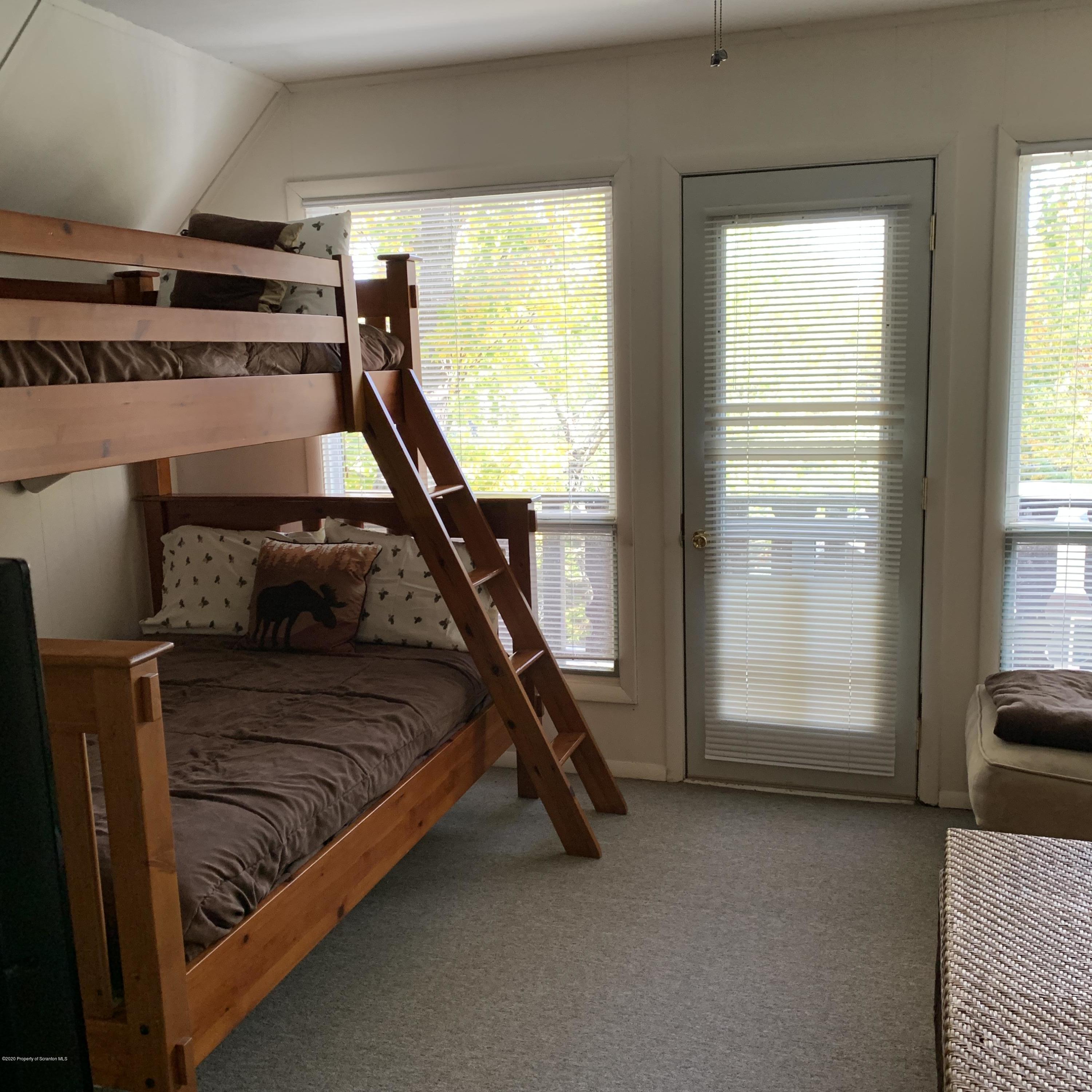 34 Ranch View Union Dale, PA 18470 - Photo 15 of 21 Bedroom