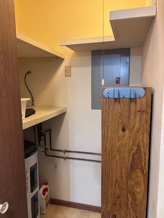 $145,000 | 633 South Virginia Road, Unit 115, Crystal Lake, IL 60014