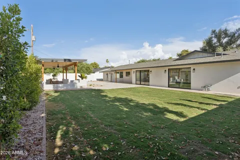 $1,550,000 | 144 East Winter Drive, Phoenix, AZ 85020