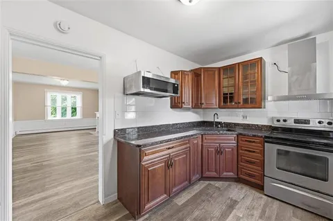 $279,900 | 678 Gregg Avenue, Bridgeville, PA 15017