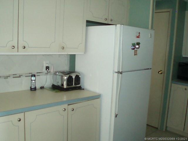2869 Southwest Monarch Trail Stuart, FL 34997 - Photo 12 of 27 Gallery Image 12